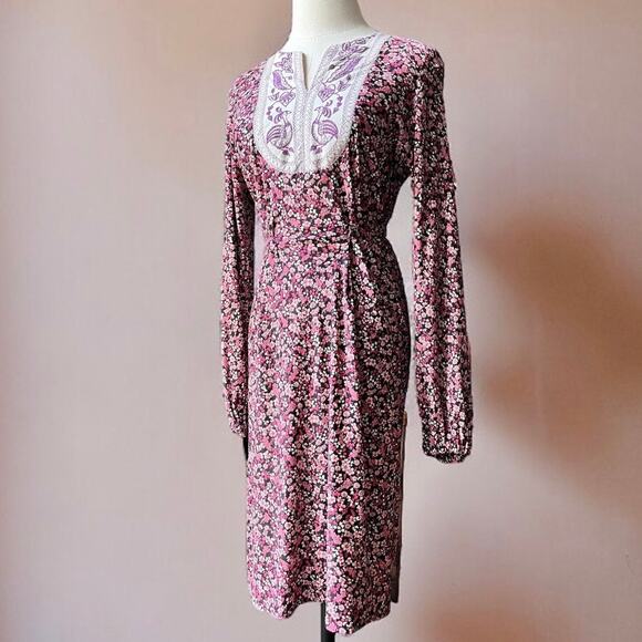 Vintage 60s Prairie Dress | Embroidered Bib Yoke Mini | Romantic Cottagecore | M - Picture 4 of 10